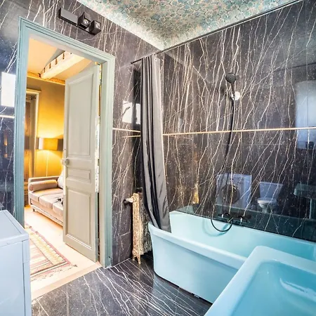 Place Vendome Luxe Bail Mobilite Apartment